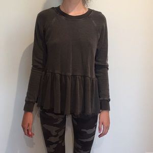 TRULY MADLY DEEPLY Clean Sweep Long-Sleeve Peplum